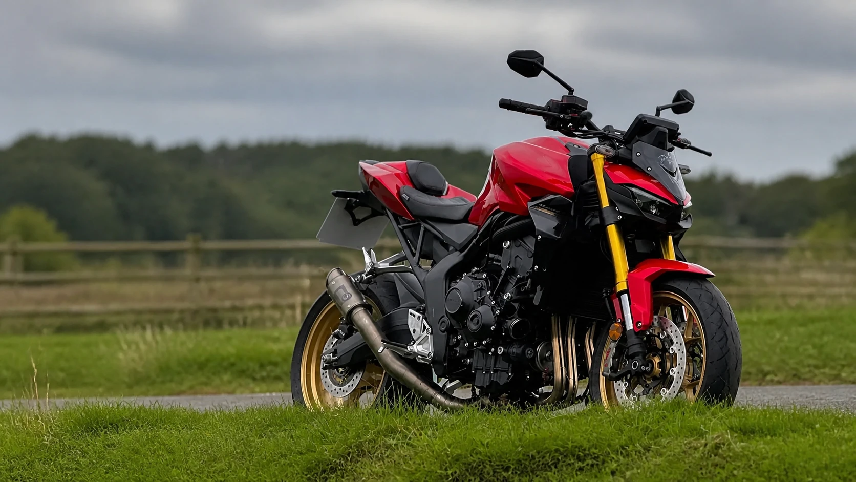 CB1000 Hornet SP 5Four - guy willison